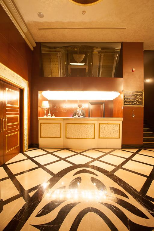 Sapphire Hotel
