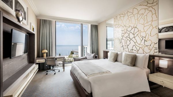 Club Room Sea View