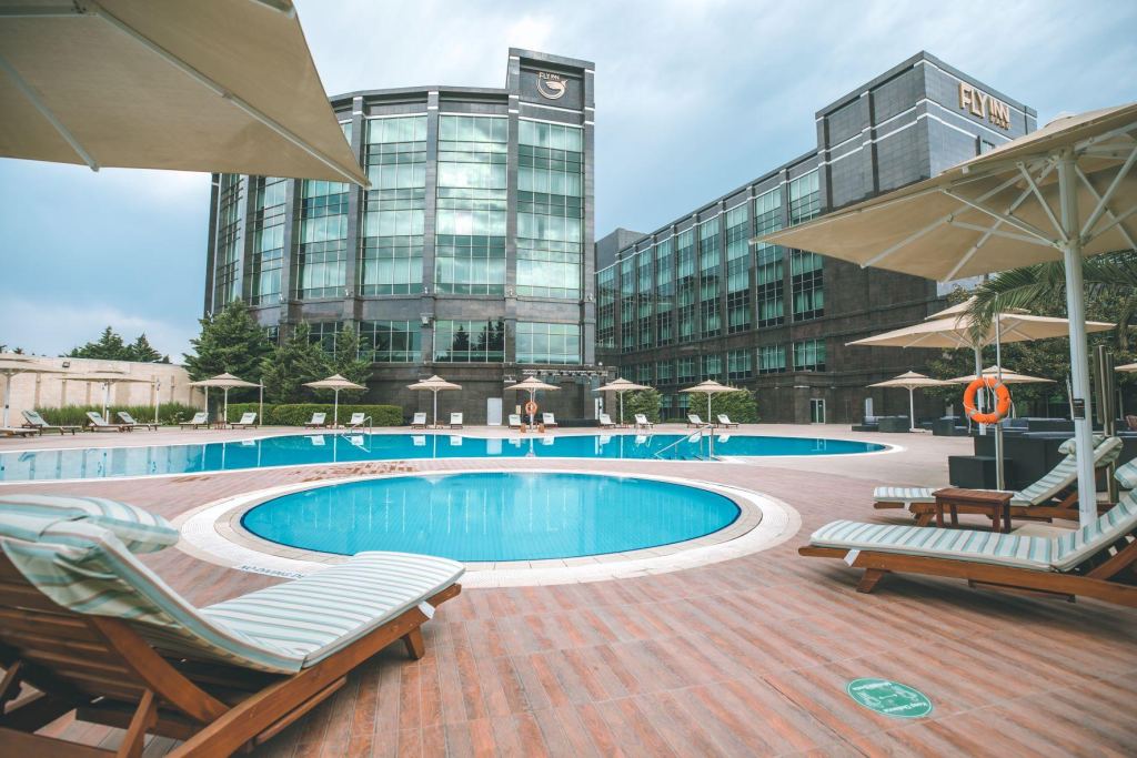 Fly inn Baku