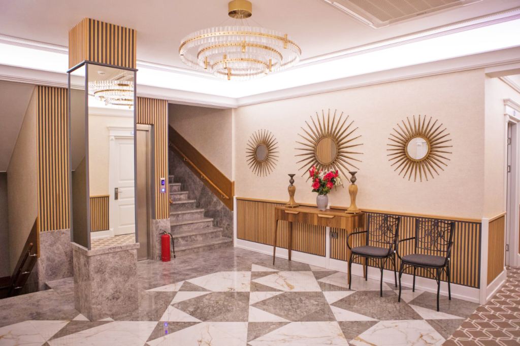 Theatrum Hotel