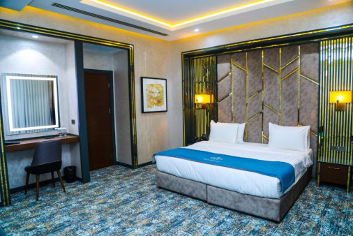 King Suite Room