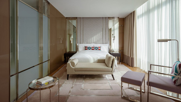 The Ritz- Carlton Suite