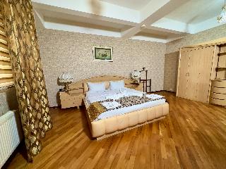 Nur Hotel
