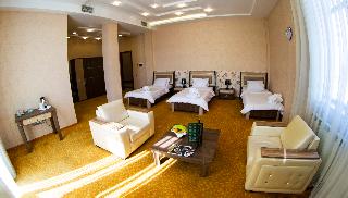 Studio King Size Bed