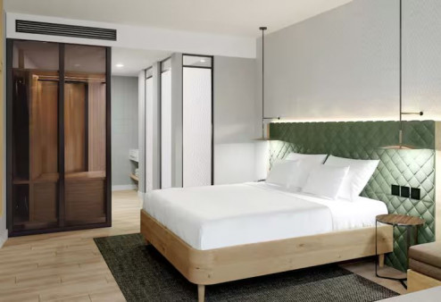Atrium Room